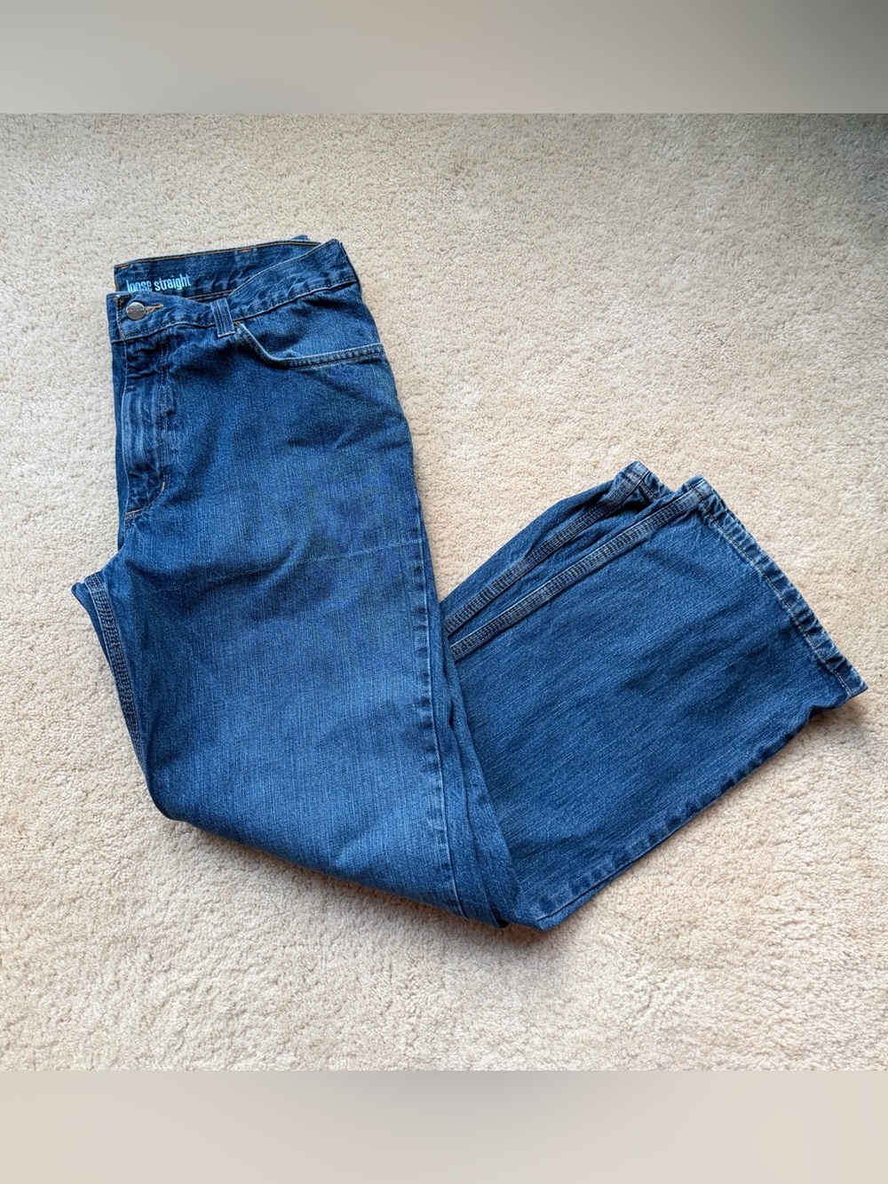 Carhartt Men’s Loose Straight Medium Wash Blue Jeans – 34x32 - EUC - # B325-WRB